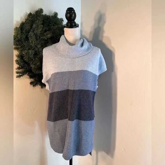 Croft& Barrow XL. oversized cowl neck short sleeve mock hem gray /blue sweater - Picture 1 of 8